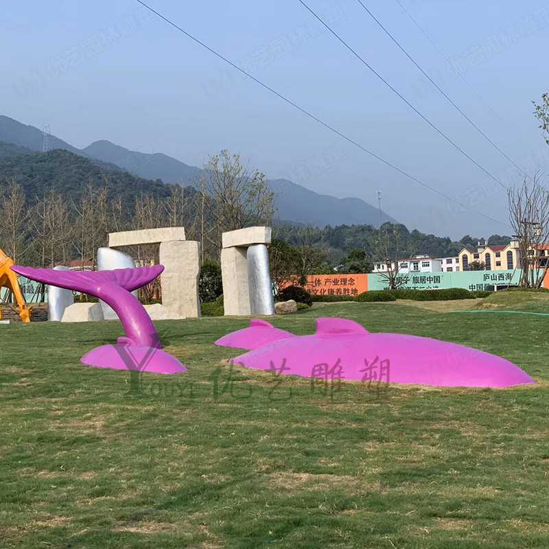 小區(qū)景觀雕塑規(guī)劃時要注意什么呢？